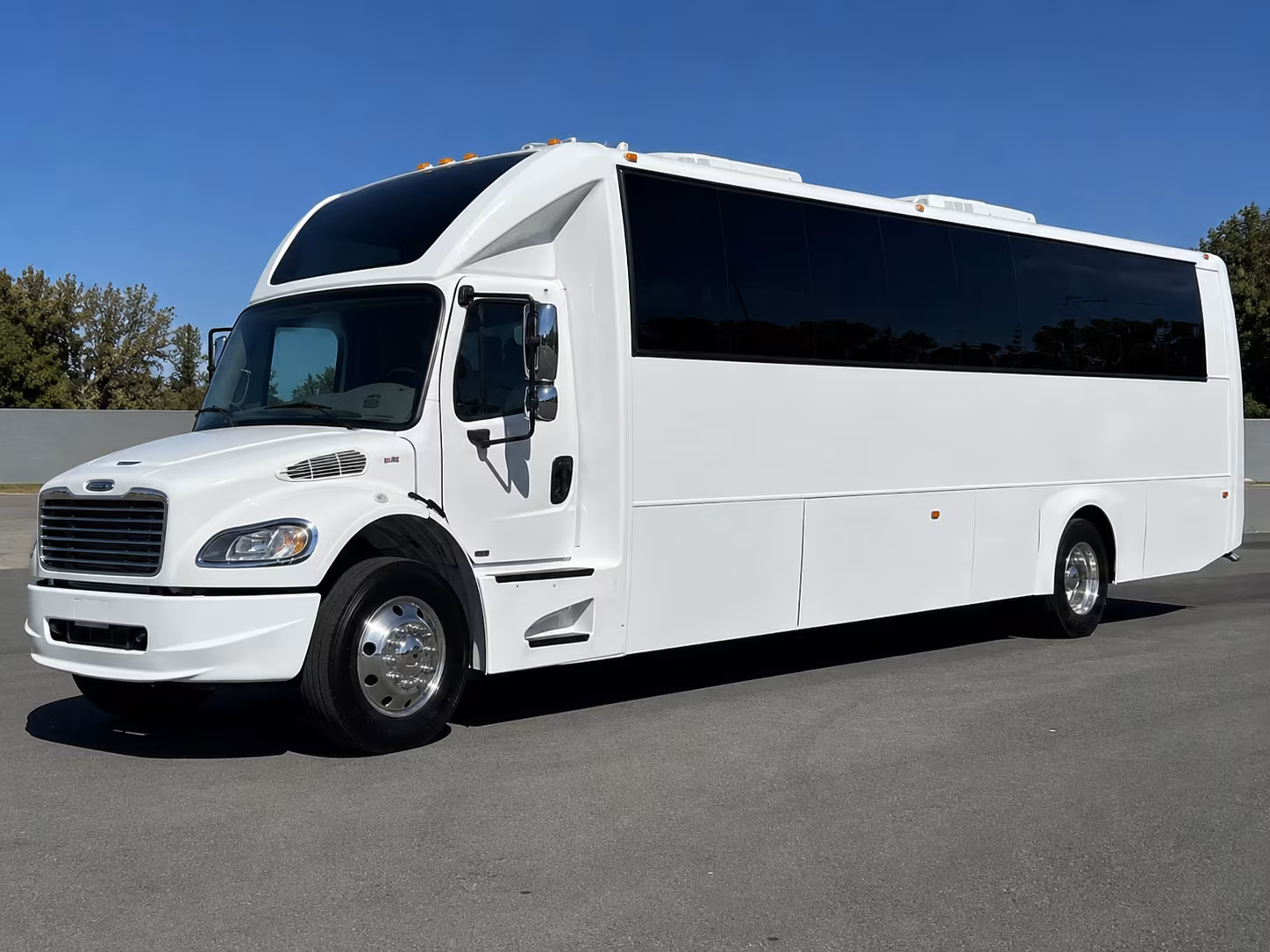 Lancaster Winery Tour & Pub Crawl Transportation